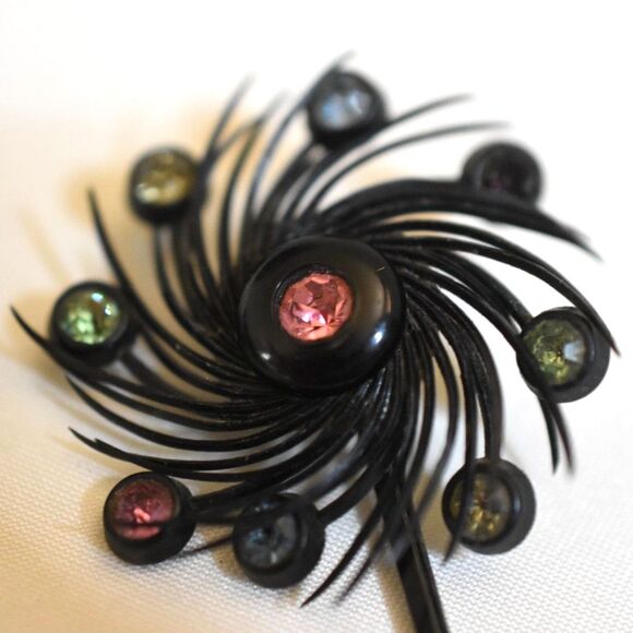 Vtg Roaring 20\'s Germany Spiral Design Adored With Colorful Rhinestone Hair Pins main image 4